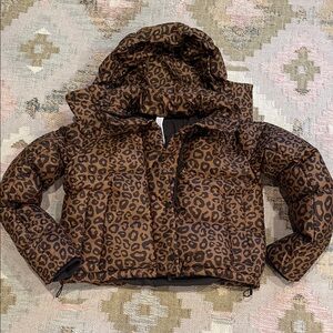 lululemon athletica Cropped Puff Jacket - Black & Brown Leopard